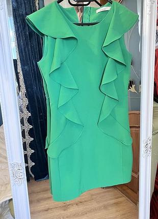 Плаття футляр зеленого кольору