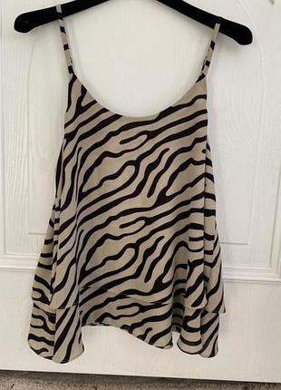 Майка топ принт вільного крою