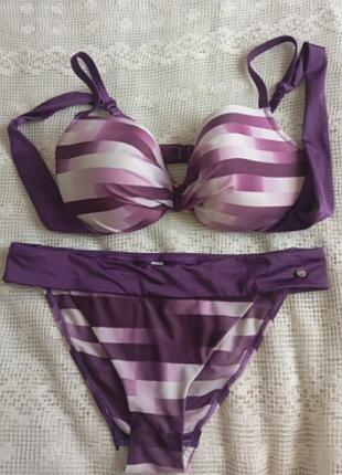 Фиолетовый раздельный купальник