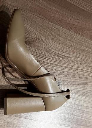 Туфлі kachorovska