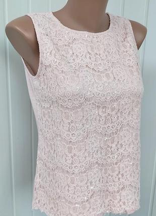 Блузка без рукавов с гипюром