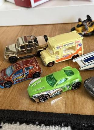 Машинки металеві hot wheels оригінал