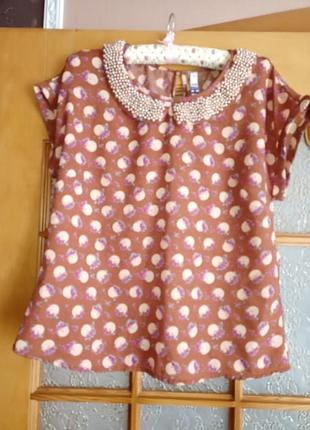 Милая блуза женская с жемчужным воротом