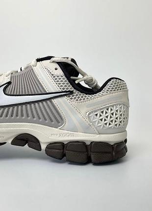 Кроссовки nike zoom vomero 5 phantom 4