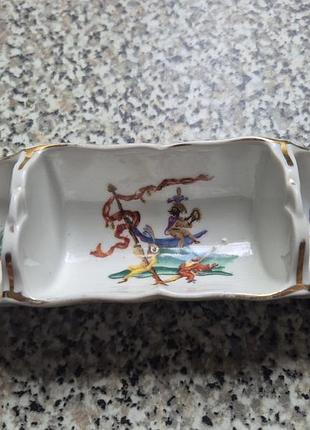 Менажница. Paris.