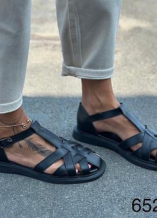 Босоніжки жіночі