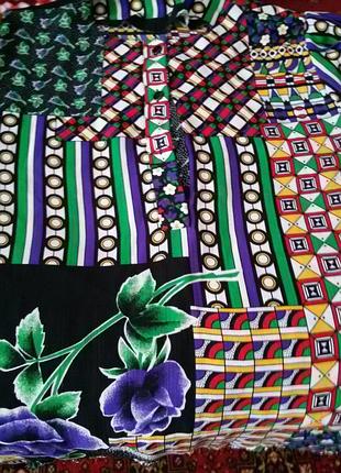 Блуза женская красивая цветочная расцветка 54,56,58 рр