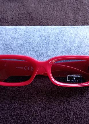 Очки солнцезащитные женские uv protection category 2