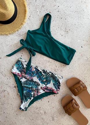 Купальник на чашках з високими трусиками розмір м