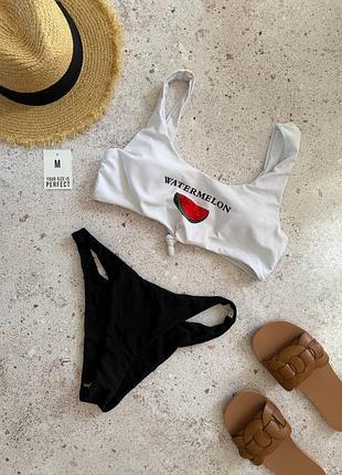 Купальник на чашках з малюнком