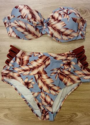 Классный купальник с высокими плавками