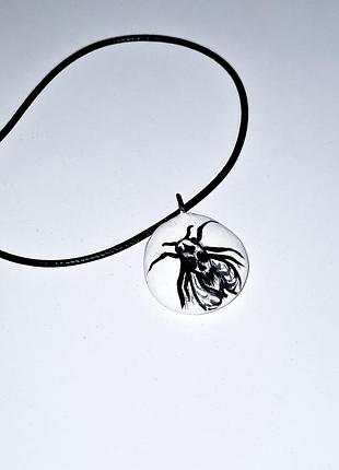 Кулон на шию