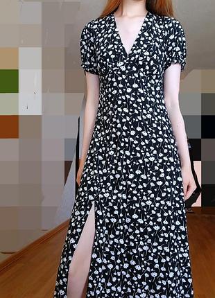 Платье летнее с разрезом