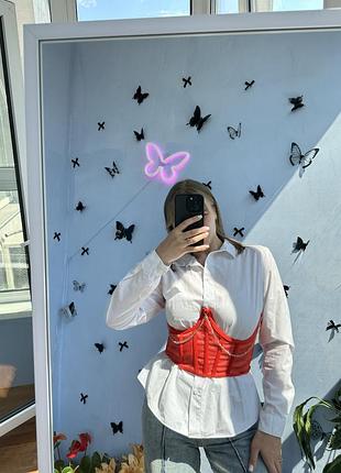 Яскравий новий корсет на шнурівці