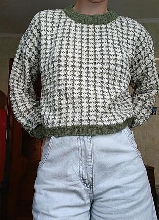 Теплая вязаная кофточка