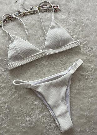 Білий фактурний купальник 👙
