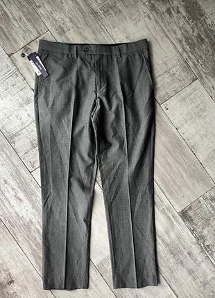 Нові чоловічі брюки