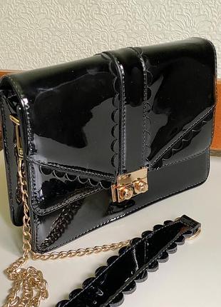 Сумка жіноча naf naf чорна лакова