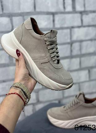 Кросівки натуральна замша