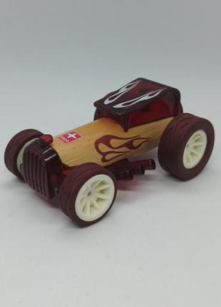 Автомобиль из бамбука hape