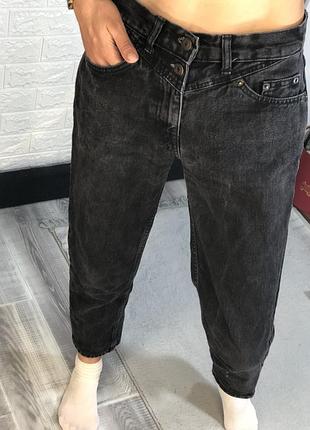 Зручні круті чорні джинси штани котонові