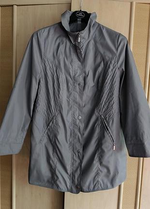 Куртка -вітровка нова,фірмова " miamoda"великого розміру р 48/50 жіноча.