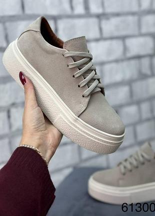 Кеди на потовщеній підошві натуральна замша