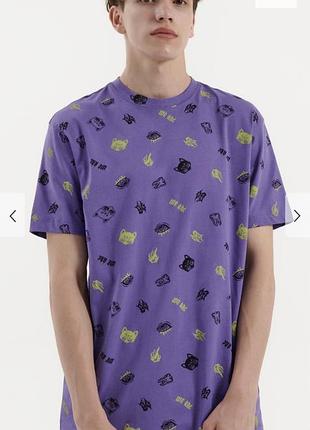 Футболка з неформальним принтом