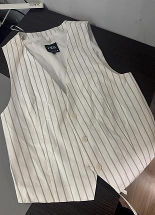 Жилет / жакет zara