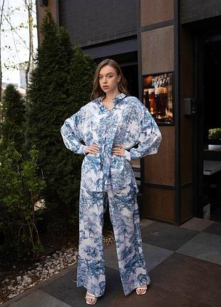 Жіночий стильний якісний костюм з принтованого шовку сорочка оверсайз на ґудзиках та штани палаццо широкі брюки літній легкий 187