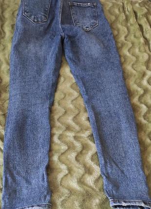 Джинсы брендовые