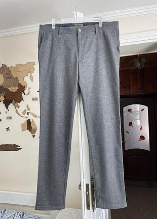 Брюки чоловічі,класичні сірі брюки,брюки benvenuto