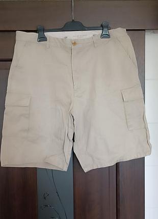 Шорти розмір вказаний 54