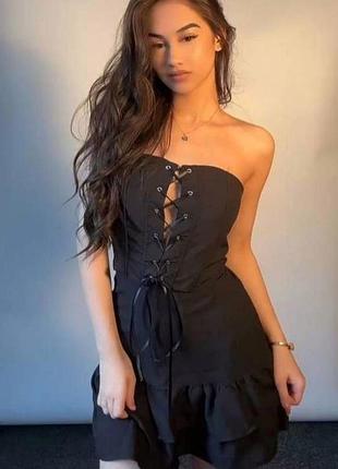 Костюм із корсетом