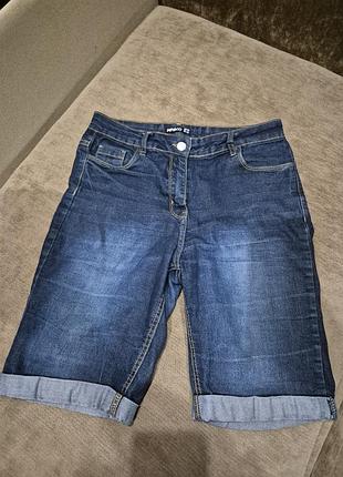 Шорты джинсовые