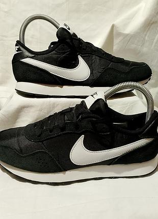 Кросівки nike