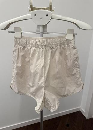 Шорти oysho спортивні.