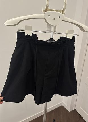 Шорти zara бавовняні.