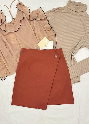 Jin yan новая (с биркой) женская трендовая юбка с шортиками, коралловая юбка с подкладкой шортами, стильная асимметричная юбка, размер xs/s