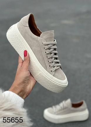 Кеди на потовщеній підошві натуральна замша