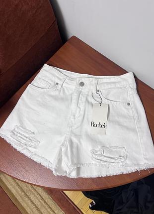 Белые джинсовые шорты р. м