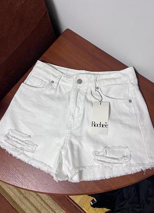 Белые джинсовые шорты р. м 2
