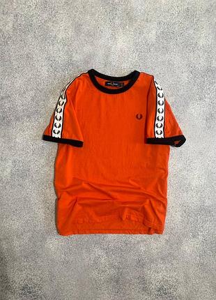 Чоловіча футболка fred perry