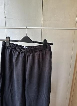 Легкі штани із ліоцелу reserved
