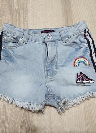 Джинсові шорти з високою посадкою, джинсові шортики з нашивками на 5-7 років