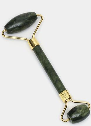Нефритовый роллер для массажа лица
