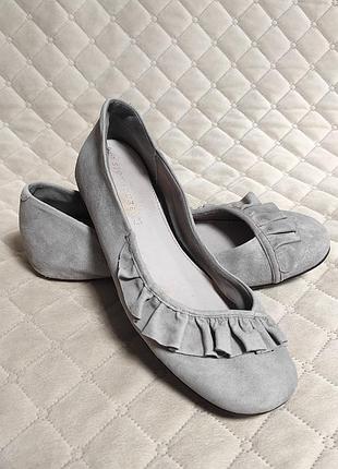 Замшевые туфельки-балетки от "next" (крупритания)