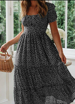 Класне ярусне плаття-міді