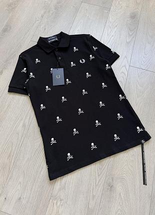 Чорне поло fred perry mastermind