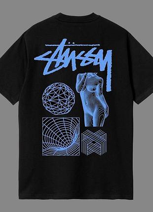 Чорна футболка стусі